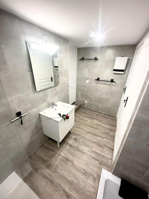 L'Evasion - Climatise - Jardin - Plage - Jacuzzi Perpignan Zewnętrze zdjęcie
